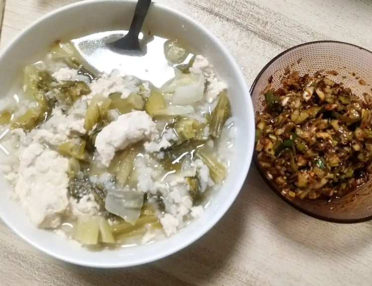 酸菜豆花